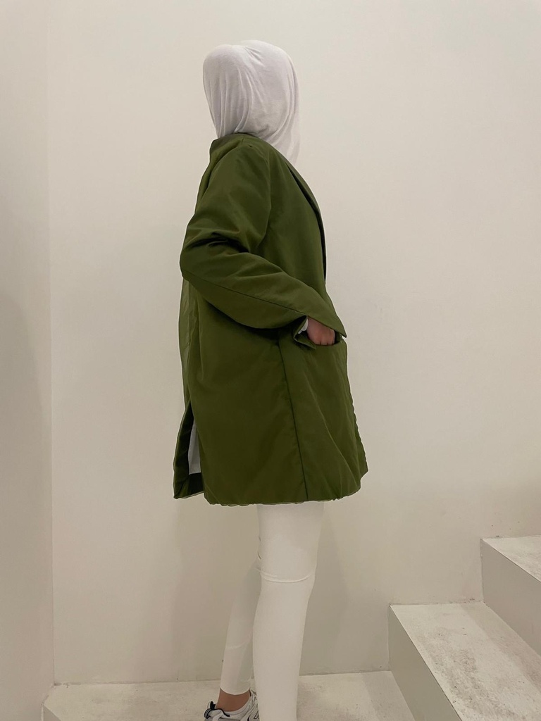 WRISTLE BLAZER