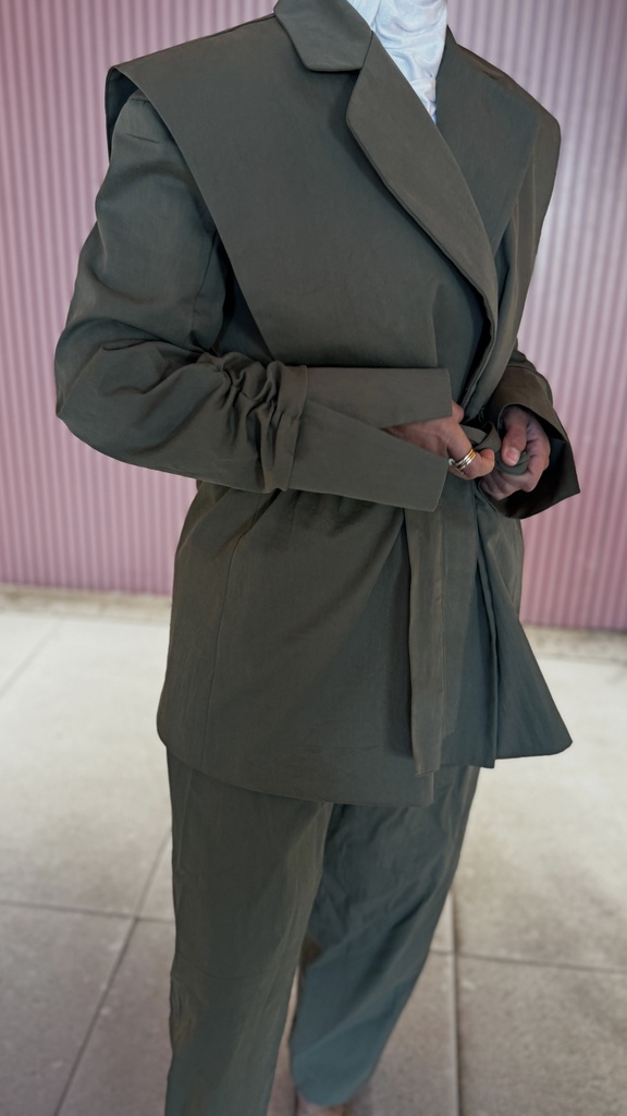 OLIVE GREEN SUIT WITH BELT