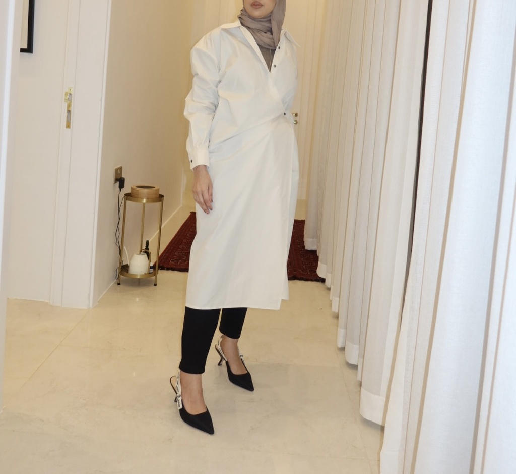 02-WHITE LONGLINE SHIRT DRESS