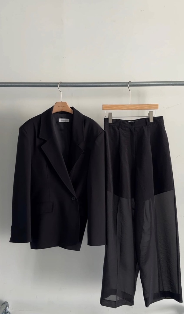 06-ORGANZA CROPPED PANTS