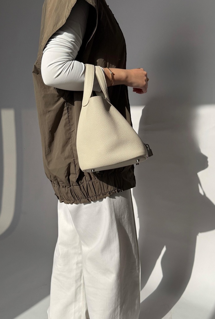 FULL ZIPPED GILET