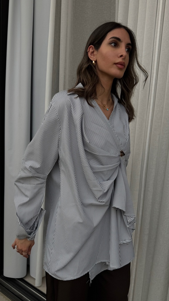 S26-D1-06 STRIPED SHIRT