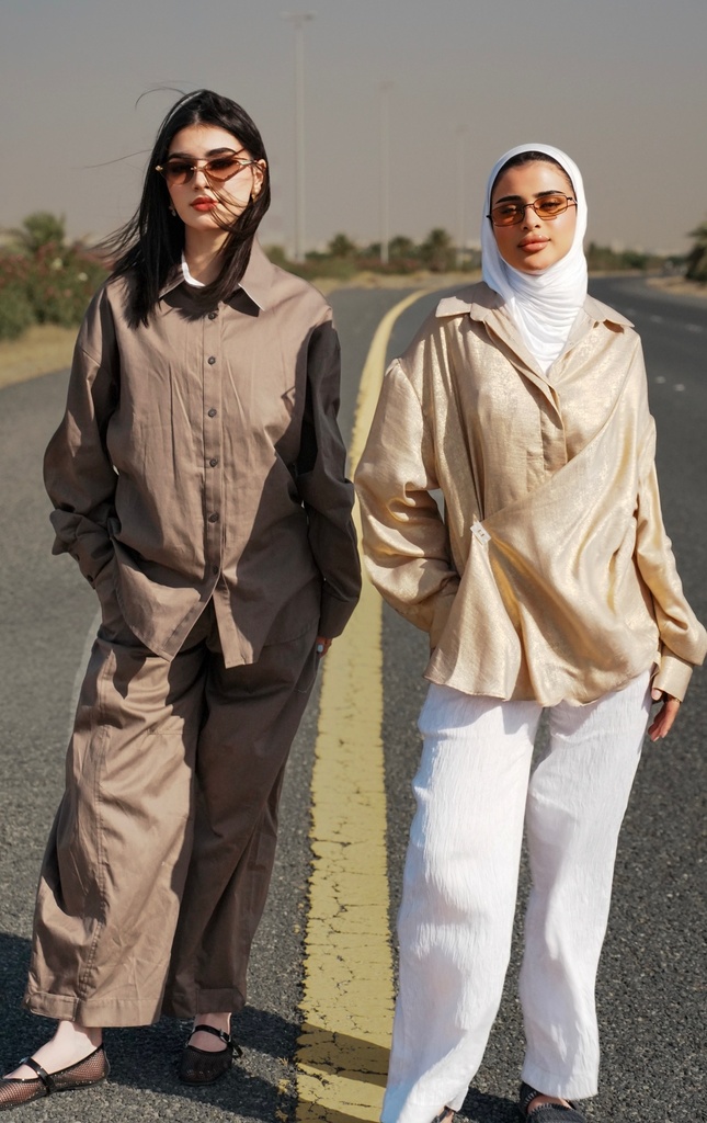 S26-07 BUTTON PANTS