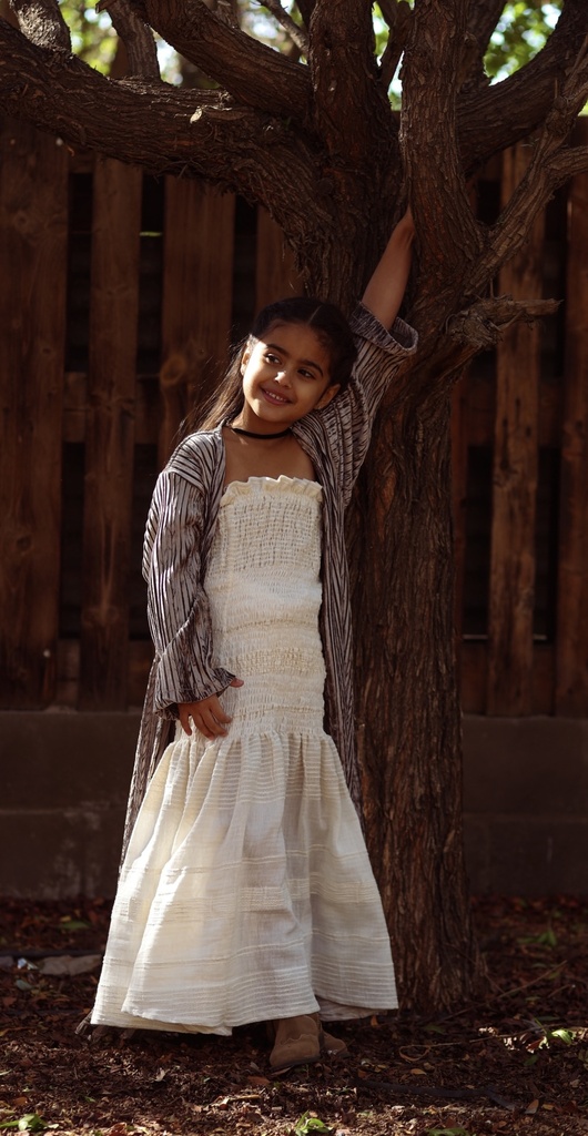 OU-R25-GOLD BROWN VELVET GIRL