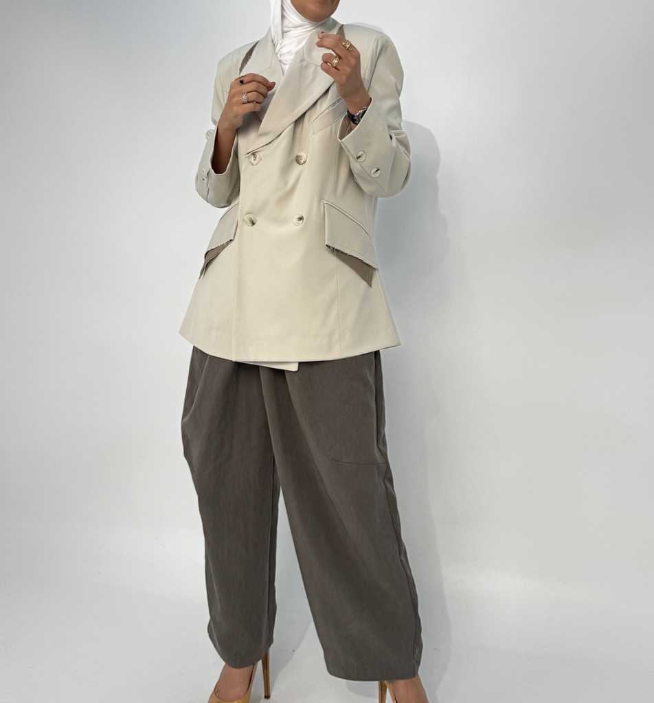 VIVIAN BLAZER
