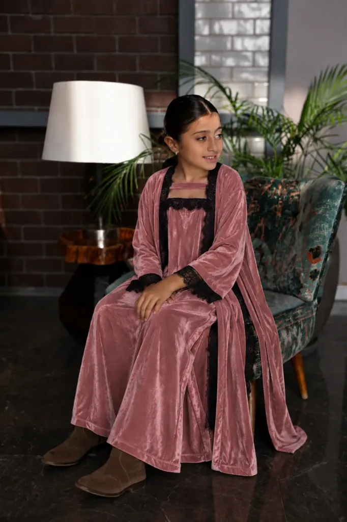 R26-M35-GIRL (3M, DUSTY PINK)